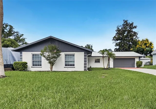 Single family home for sale at 1322 Glengreen Ln, LAKELAND, FL 33813 | MLS# TB8555966