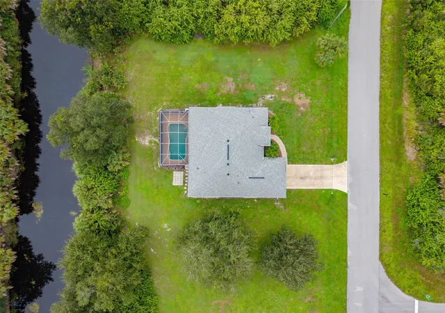 Photo 3 of Single family home for sale at 252 Denver Dr, Port Charlotte, FL 33954 | MLS# C7531709 | Listing updated on 2026-10-10
