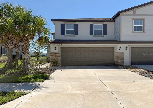 Townhouse for sale at 32106 Pop Ash Pl, SAN ANTONIO, FL 33576 | MLS# O6448161