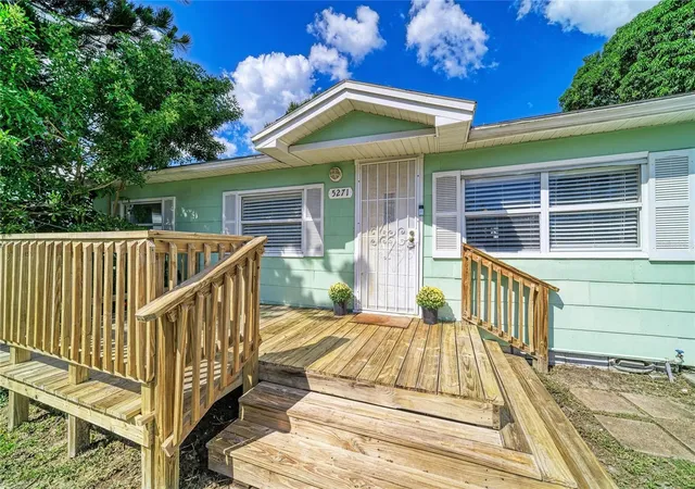 Photo 2 of Single family home for sale at 5271 43rd Terrace N, Saint Petersburg, FL 33709 | MLS# A4708865 | Listing updated on 2026-10-17