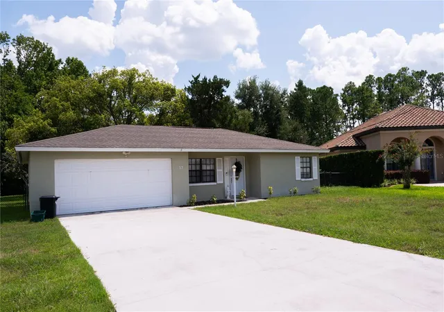 Photo 2 of Single family home for sale at 57 Forrester Pl, Palm Coast, FL 32137 | MLS# FC321991 | Listing updated on 2026-10-11