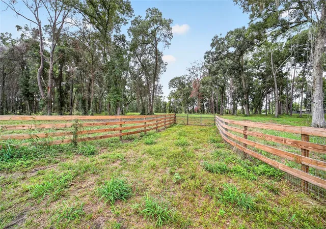 Photo 4 of Land for sale at Tbd SW 38th Avenue, Ocala, FL 34473 | MLS# OM733650 | Listing updated on 2026-10-08