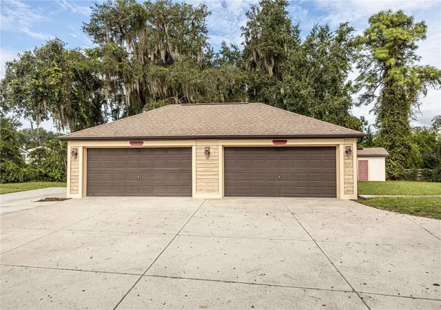 Photo 1 of Single family home for sale at 6014 W Sr 44, Lake Panasoffkee, FL 33538 | MLS# G5118786 | Listing updated on 2026-10-09