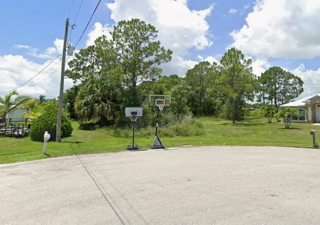 Land for sale at 5770 NW Jigsaw Ln, Port Saint Lucie, FL 34986 | MLS# CC858438