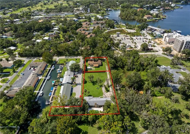 Photo 4 of Single family home for sale at 149 SE & 151 Paradise Point Rd, Crystal River, FL 34429 | MLS# CC858444 | Listing updated on 2026-10-09