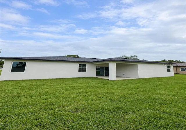 Photo 3 of Single family home for sale at 8867 N Joann Dr, Citrus Springs, FL 34434 | MLS# CC858446 | Listing updated on 2026-10-08