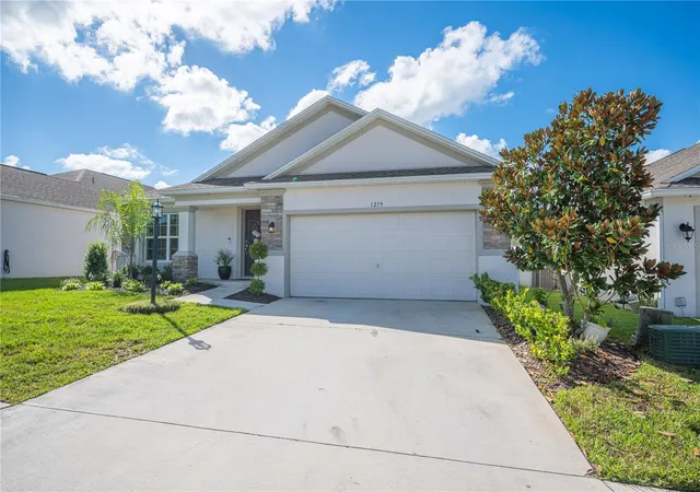 Photo 2 of Single family home for sale at 1279 Pintail Pl, Lakeland, FL 33813 | MLS# L4965624 | Listing updated on 2026-10-20