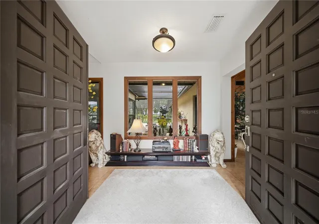 Photo 2 of Single family home for sale at 701 SE 123rd Street Rd, Ocala, FL 34480 | MLS# OM733652 | Listing updated on 2026-10-08