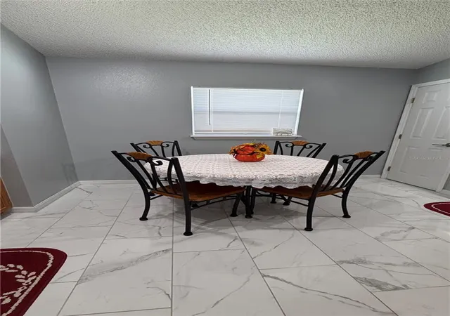 Photo 2 of Single family home for sale at 952 Clear Crk Cir, Clermont, FL 34714 | MLS# O6448175 | Listing updated on 2026-10-08