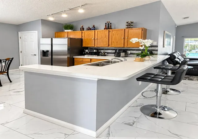 Photo 4 of Single family home for sale at 952 Clear Crk Cir, Clermont, FL 34714 | MLS# O6448175 | Listing updated on 2026-10-08