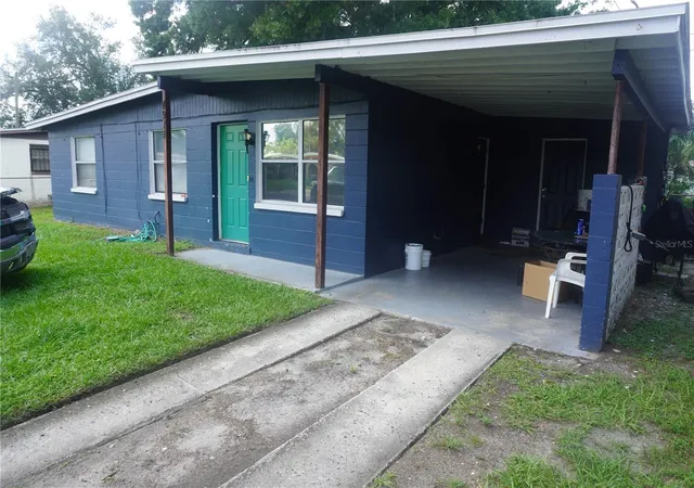Single family home for sale at 4911 S 83rd Street, TAMPA, FL 33619 | MLS# TB8555989