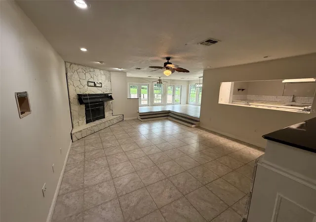Photo 1 of Single family home for sale at 36146 Browning Rd, Dade City, FL 33523 | MLS# W7890178 | Listing updated on 2026-10-09