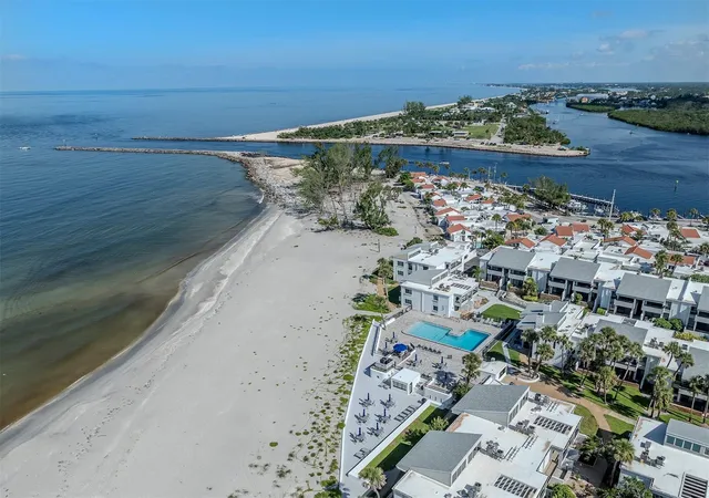 Photo 2 of Condo for sale at 1555 Tarpon Ctr Dr #247, Venice, FL 34285 | MLS# N6146108 | Listing updated on 2026-10-08