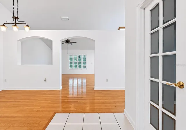 Photo 4 of Single family home for sale at 14701 Redcliff Dr, Tampa, FL 33625 | MLS# TB8555993 | Listing updated on 2026-10-08