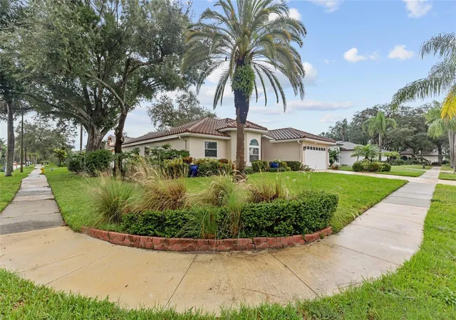 Photo 3 of Single family home for sale at 4897 Harbor Woods Dr, Palm Harbor, FL 34683 | MLS# TB8556005 | Listing updated on 2026-10-10