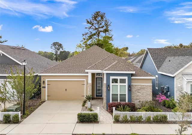Photo 1 of Single family home for sale at 1329 Nw 132nd Boulevard, Newberry, FL 32669 | MLS# GC544035 | Listing updated on 2026-10-09