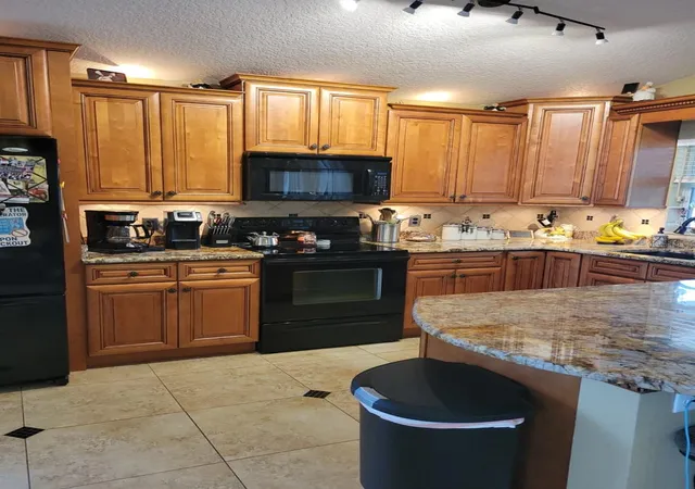 Photo 3 of Single family home for sale at 9103 Brad Ct, Orlando, FL 32825 | MLS# O6448194 | Listing updated on 2026-10-08