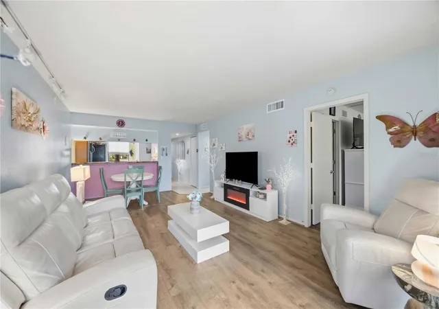 Photo 2 of Condo for sale at 1999 Kings Hwy #16B, Punta Gorda, FL 33980 | MLS# C7531717 | Listing updated on 2026-10-13