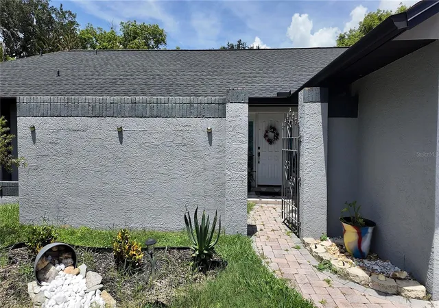 Photo 3 of Single family home for sale at 1055 Holden Ave, Orlando, FL 32839 | MLS# O6448195 | Listing updated on 2026-10-08
