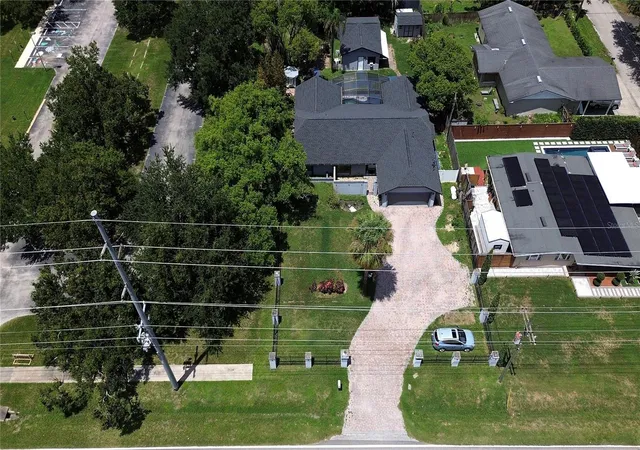 Photo 4 of Single family home for sale at 1055 Holden Ave, Orlando, FL 32839 | MLS# O6448195 | Listing updated on 2026-10-08