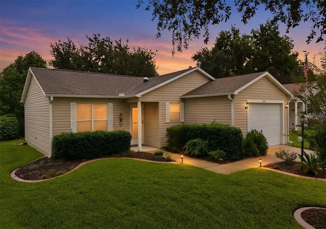 Single family home for sale at 2800 Plainridge Loop, THE VILLAGES, FL 32162 | MLS# G5118792
