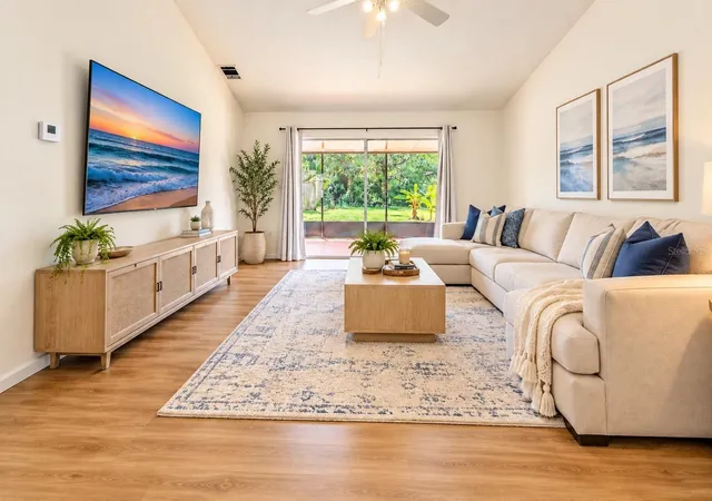 Photo 3 of Single family home for sale at 2009 Mariner Ct, Labelle, FL 33935 | MLS# A4708874 | Listing updated on 2026-10-08