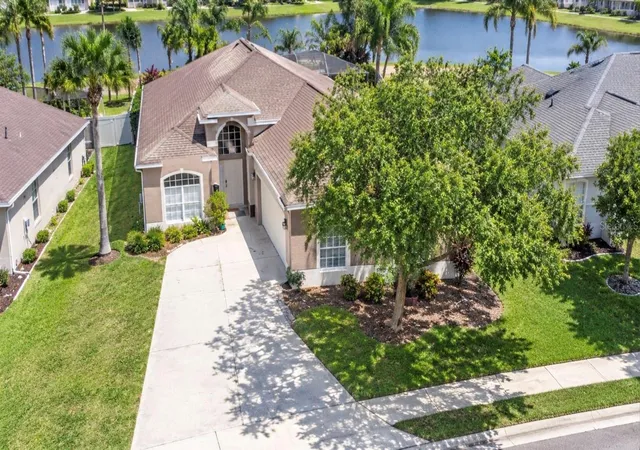 Single family home for sale at 302 Julliard Blvd, DAVENPORT, FL 33897 | MLS# R4912121