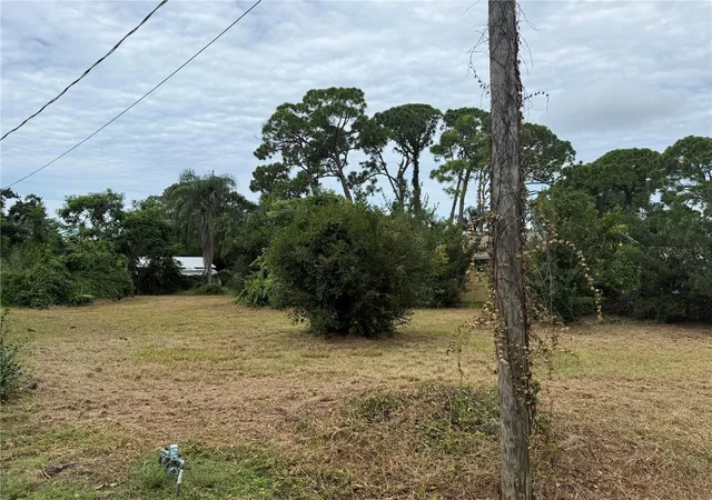 Photo 3 of Land for sale at Murdock Ave, Sarasota, FL 34231 | MLS# A4708875 | Listing updated on 2026-10-08