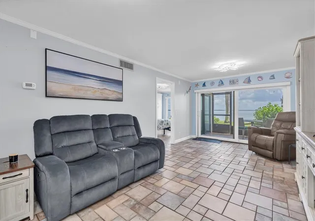 Photo 3 of Condo for sale at 6372 Palma Del Mar Blvd S #111, Saint Petersburg, FL 33715 | MLS# TB8556041 | Listing updated on 2026-10-08