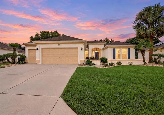 Single family home for sale at 9561 SE 124th Loop, SUMMERFIELD, FL 34491 | MLS# G5118793