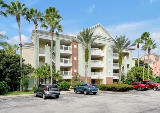 Photo 2 of Condo for sale at 7660 Whisper Way #202, Reunion, FL 34747 | MLS# S5159105 | Listing updated on 2026-10-09