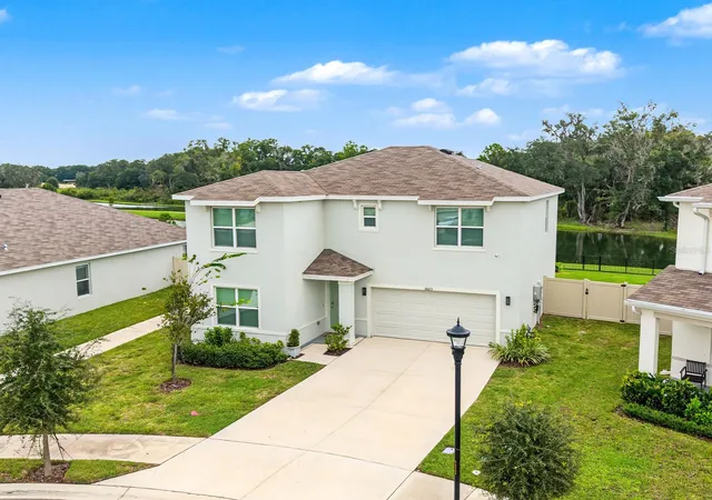 Photo 1 of Single family home for sale at 36013 Ellsworth Pl, Zephyrhills, FL 33541 | MLS# TB8556059 | Listing updated on 2026-10-09