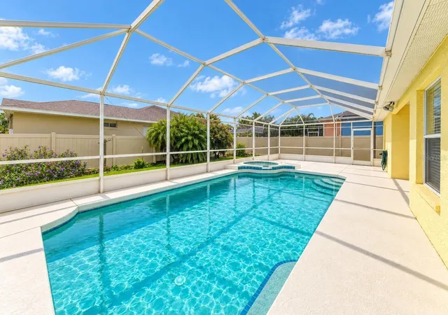 Single family home for sale at 4515 50th Drive W, BRADENTON, FL 34210 | MLS# A4708877