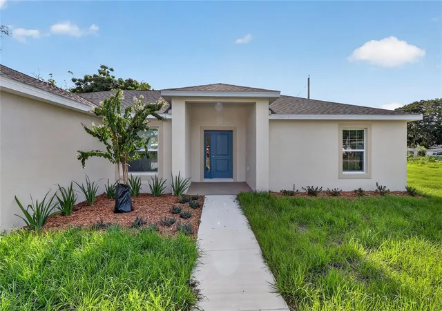 Photo 2 of Single family home for sale at 1519 Arthur Blvd, Lakeland, FL 33801 | MLS# TB8556073 | Listing updated on 2026-10-12