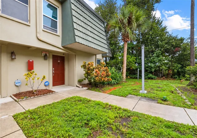 Photo 3 of Townhouse for sale at 1799 N Highland Ave #44, Clearwater, FL 33755 | MLS# TB8556078 | Listing updated on 2026-10-08