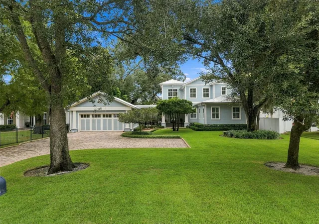 Single family home for sale at 3715 W NEPTUNE STREET, TAMPA, FL 33629 | MLS# TB8556079