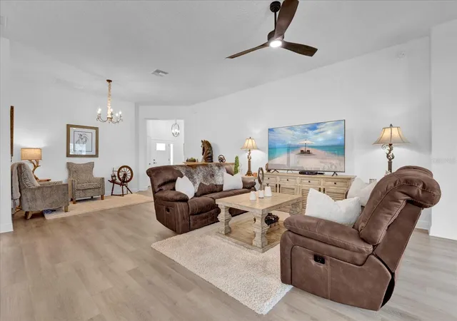 Photo 3 of Single family home for sale at 1393 Kenneth St, The Villages, FL 34762 | MLS# G5118799 | Listing updated on 2026-10-09