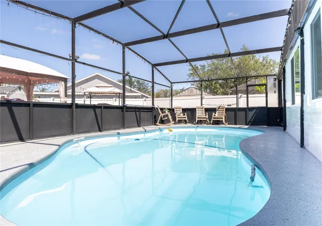 Photo 35 of Single family home for sale at 121 Lochness Ln, KISSIMMEE, FL 34743 | MLS# S5159108 | Listing updated on 2026-10-08