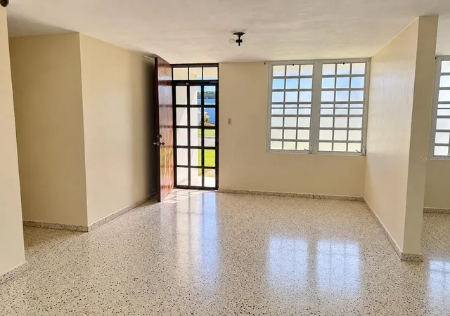 Photo 3 of Single family home for sale at Tulane St Estancias De Tortuguero #424, Vega Baja, PR 00693 | MLS# PR9124825 | Listing updated on 2026-10-08