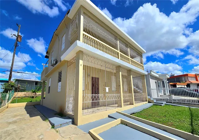 Photo 3 of House for sale at 3 St Magnolia Gdns #5-B, Bayamon, PR 00956 | MLS# PR9124826 | Listing updated on 2026-10-08