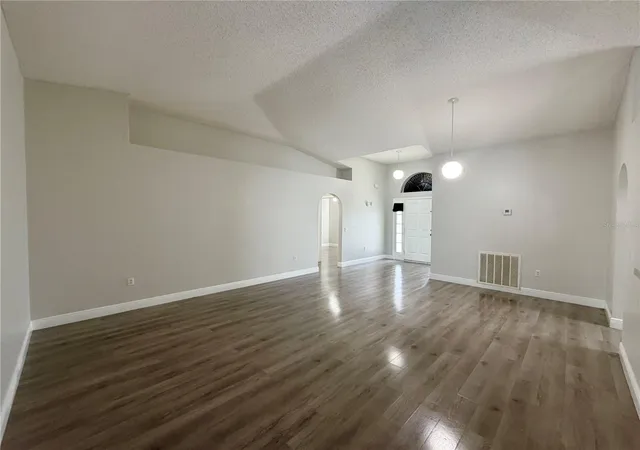 Photo 4 of Single family home for sale at 100 Cimarron Ln, Kissimmee, FL 34759 | MLS# O6448242 | Listing updated on 2026-10-09