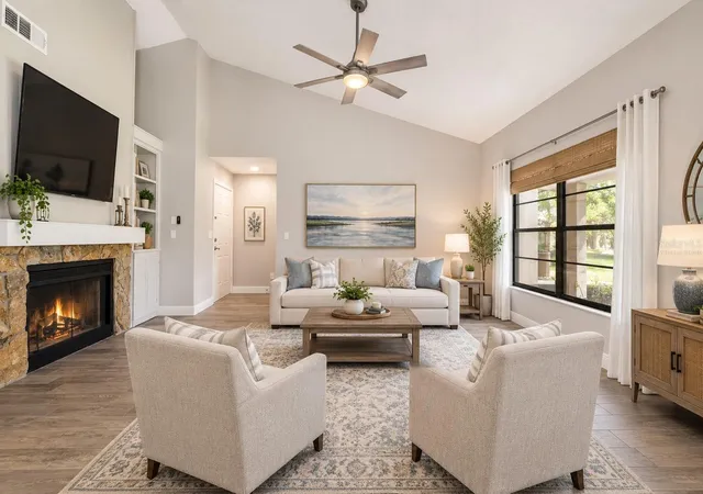 Photo 4 of House for sale at 3430 Hillmoor Dr, Palm Harbor, FL 34685 | MLS# TB8556103 | Listing updated on 2026-10-09