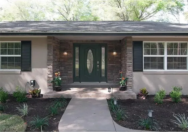 Photo 3 of Single family home for sale at 126 SE 41st Avenue, Ocala, FL 34471 | MLS# OM733674 | Listing updated on 2026-10-09