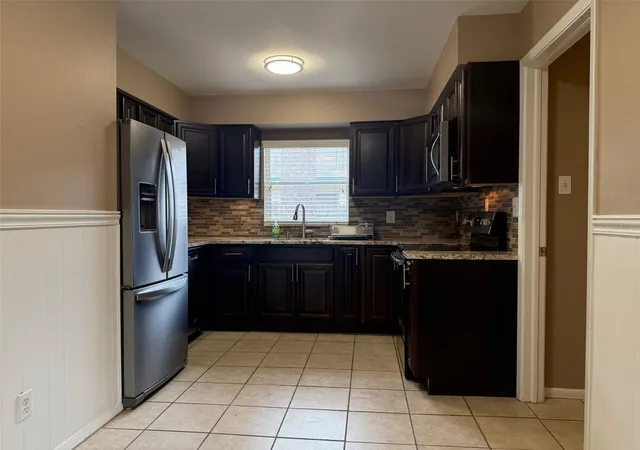 Photo 4 of Single family home for sale at 5578 61st Street N, Saint Petersburg, FL 33709 | MLS# OM733675 | Listing updated on 2026-10-09
