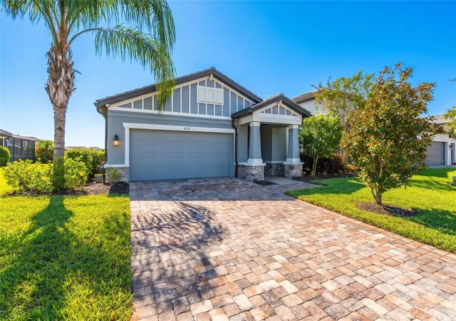 Photo 3 of Single family home for sale at 4719 Winsome Way, Bradenton, FL 34211 | MLS# A4708886 | Listing updated on 2026-10-09
