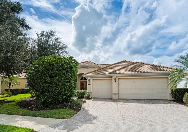 Photo 4 of Single family home for sale at 522 River Crane St, Bradenton, FL 34212 | MLS# V4951702 | Listing updated on 2026-10-08