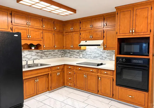 Photo 4 of Single family home for sale at 4012 Cornish Dr, Tallahassee, FL 32303 | MLS# R4912123 | Listing updated on 2026-10-20