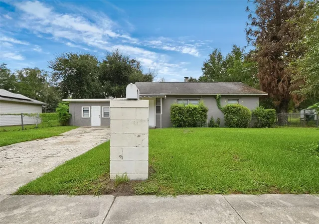 Photo 1 of Single family home for sale at 3350 Rogers Dr, Orlando, FL 32805 | MLS# O6448268 | Listing updated on 2026-10-21