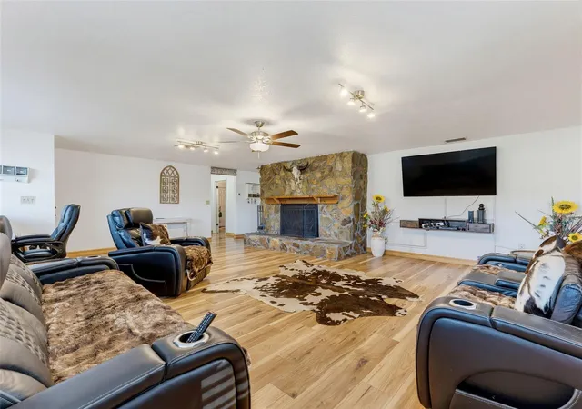 Photo 1 of Single family home for sale at 5926 Grey St, New Port Richey, FL 34652 | MLS# W7890186 | Listing updated on 2026-10-22