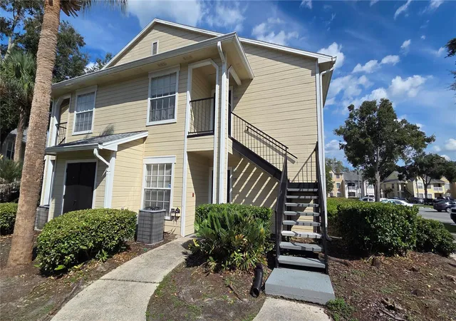 Photo 1 of Condo for sale at 1073 S Hiawassee Rd #1011, Orlando, FL 32835 | MLS# S5159118 | Listing updated on 2026-10-13